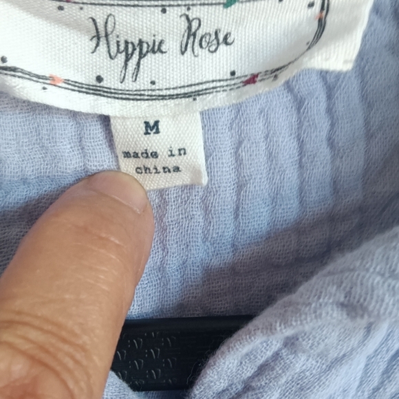 Hippie Rose Periwinkle Blue Casual Button Down Shirt.  Beautiful Textured Weave - Picture 5 of 5